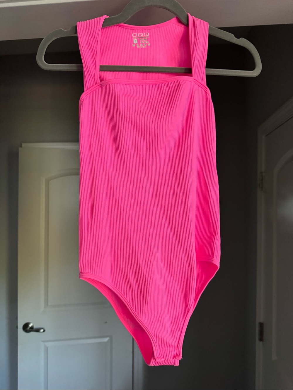 OQQ hot pink tank bodysuit small NWOT